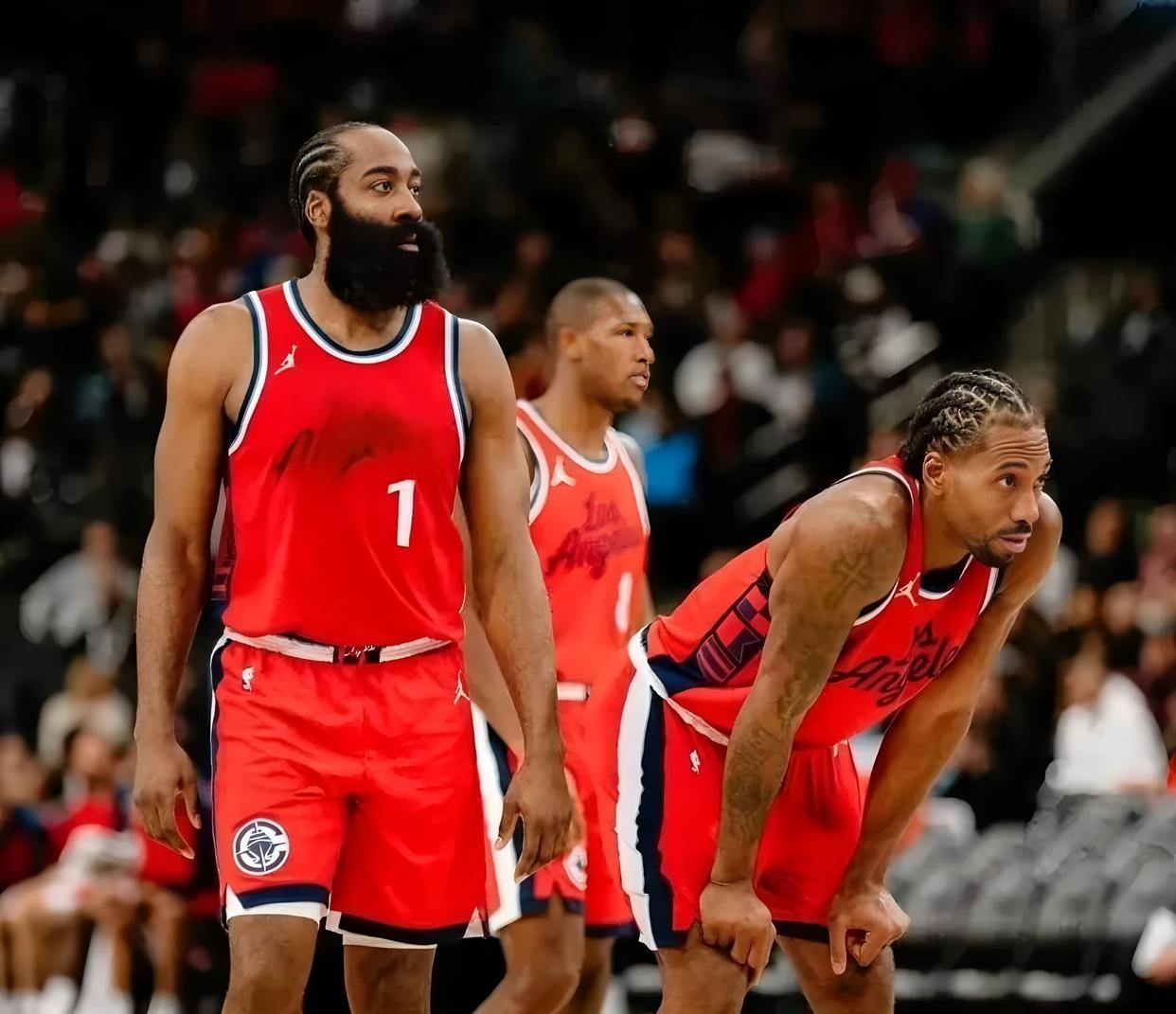 哈登目标并未改变悬念揭晓(NBA因哈登迟迟未定落脚点) 哈登目标并未改变悬念揭晓(NBA因哈登迟迟未定落脚点)